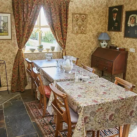 The Blue House Oda ve Kahvaltı