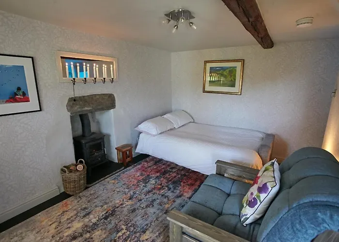 فندق مبيت وإفطار The Blue House 2*