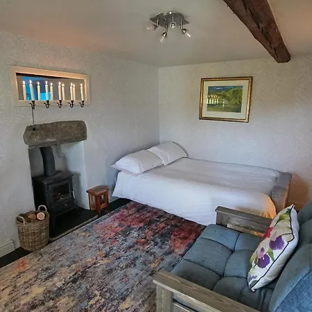 Bed & Breakfast The Blue House 2*