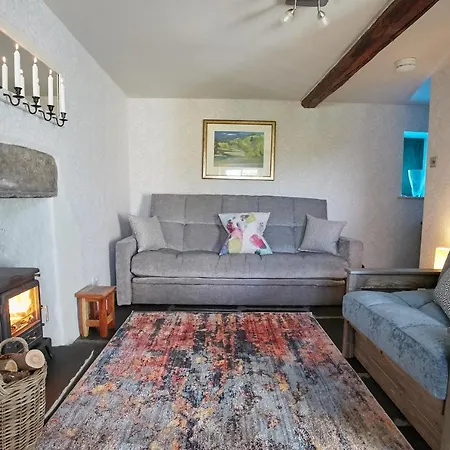 The Blue House Bed & Breakfast High Newton